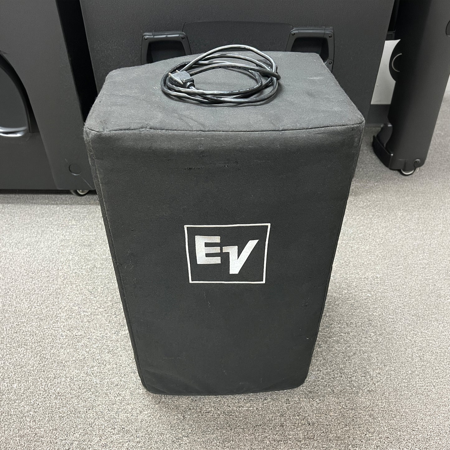 Used Electro-Voice ELX112P 12" Powered Loudspeaker #00256