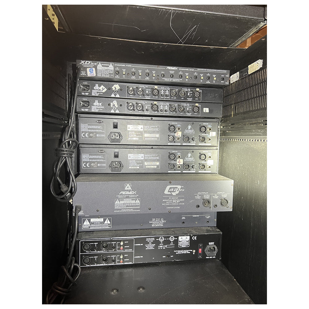 Used Behringer Ultragraph Pro FBQ3102 Stereo Graphic Equalizer #1