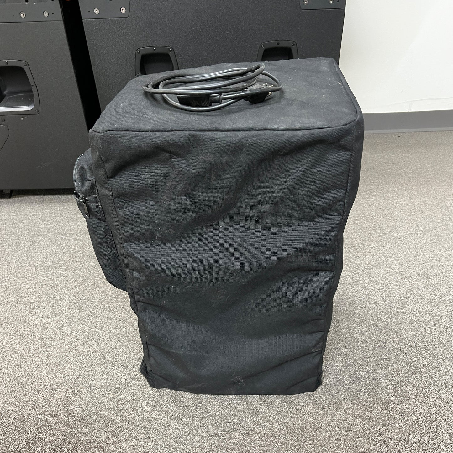Used Electro-Voice ELX112P 12" Powered Loudspeaker #00255