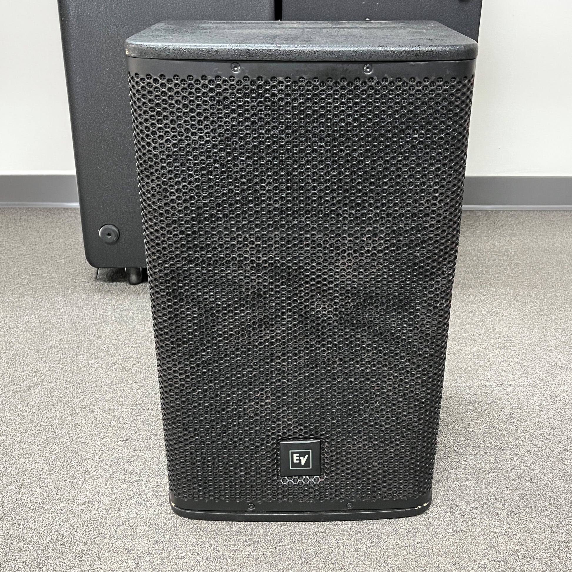 Used Electro-Voice ELX112P 12" Powered Loudspeaker #00255