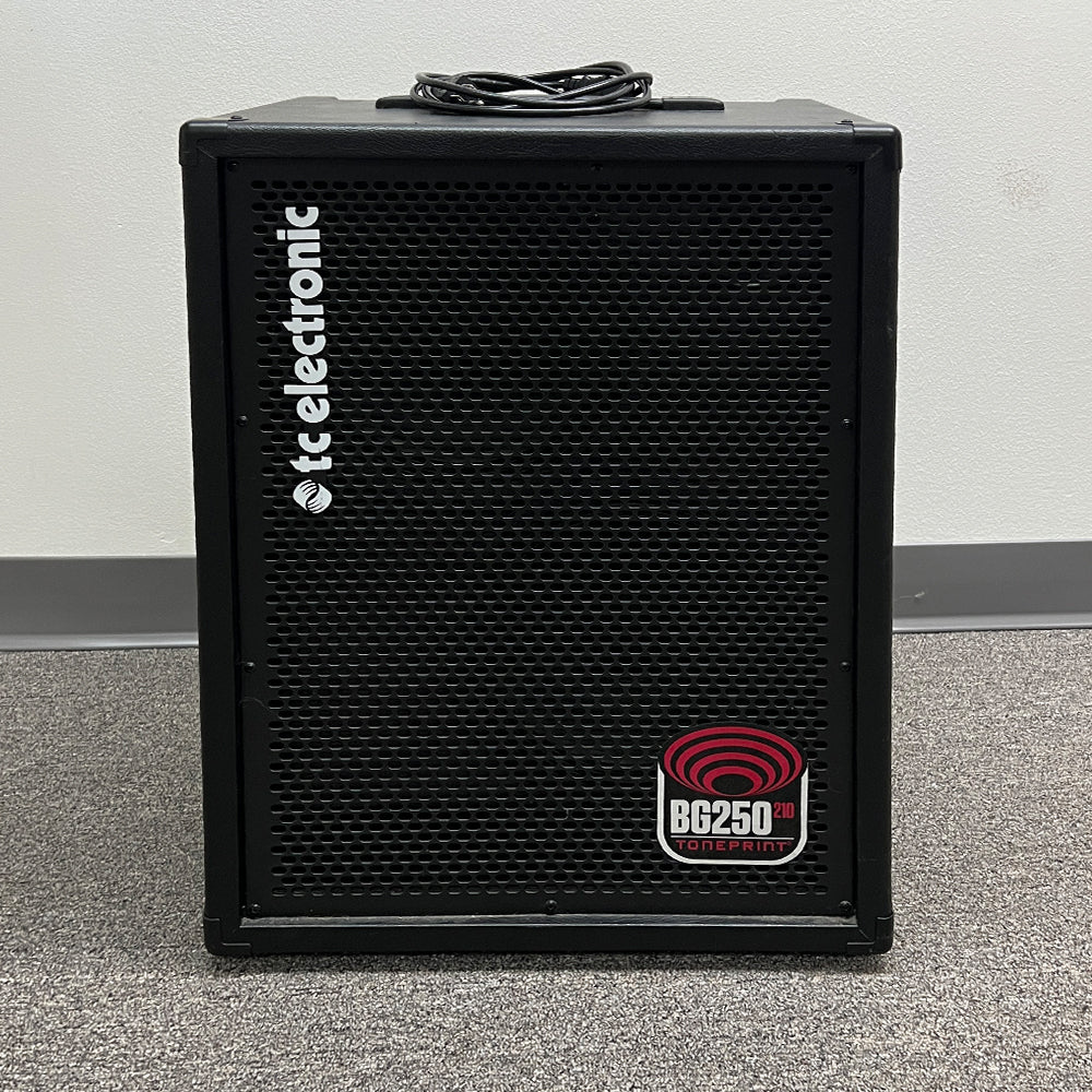 Used TC Electronic BG250-210 - 2x10" 250-Watt Bass Combo